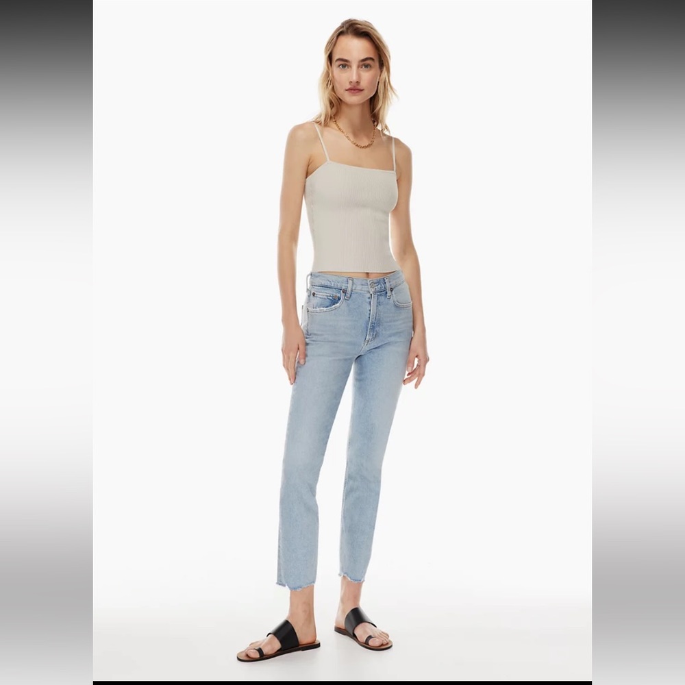 New with tags removed Agolde Merrel mid rise straight jeans size 29